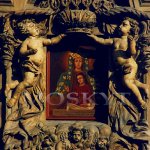 kopie klatovského obrazu v průčelí Valdštejnského paláce