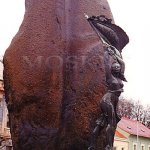 Památník je zároveň menhirem (Zbraslav nad Vltavou) Památník je zároveň menhirem (Zbraslav nad Vltavou)