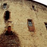 okna královského paláce nad jezírkem okna královského paláce nad jezírkem