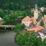 pohled na městečko z novogotické věže pohled na městečko z novogotické věže