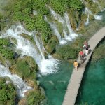 Dřevěné chodníčky na Plitvicích Dřevěné chodníčky na Plitvicích