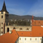 Pohled z věže na areál kláštera Pohled z věže na areál kláštera