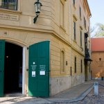 Vstup do hlavní budovy Chrámu chmele a piva Vstup do hlavní budovy Chrámu chmele a piva